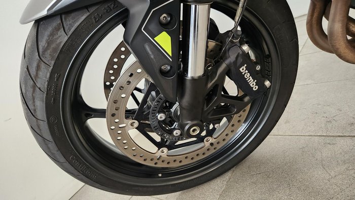 2023 Triumph Street Triple R 765 Street Triple Grey