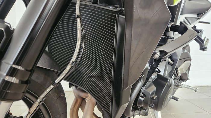 2023 Triumph Street Triple R 765 Street Triple Grey