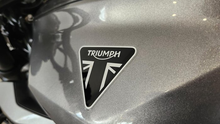 2023 Triumph Street Triple R 765 Street Triple Grey