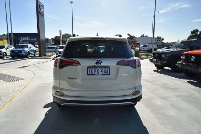 2018 Toyota RAV4 GXL