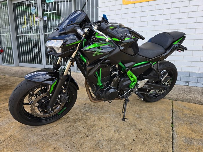 2025 Kawasaki Z650L (LAMS) Black