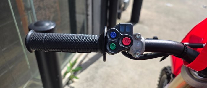 2025 Honda CRF250R RED