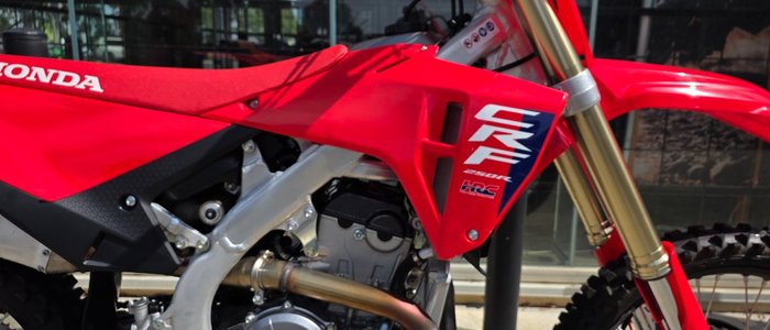 2025 Honda CRF250R RED