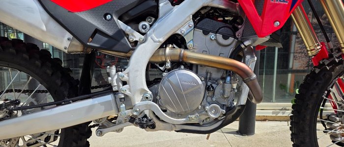 2025 Honda CRF250R RED