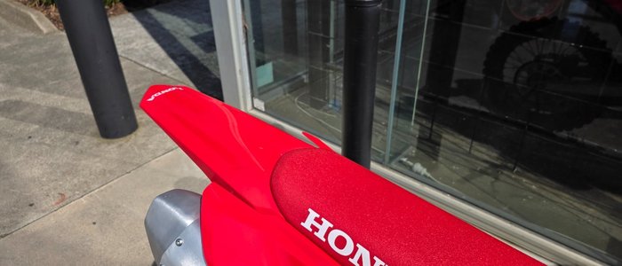 2025 Honda CRF250R RED