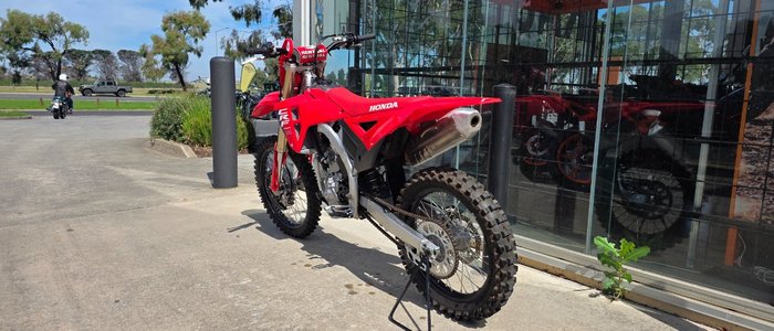 2025 Honda CRF250R RED