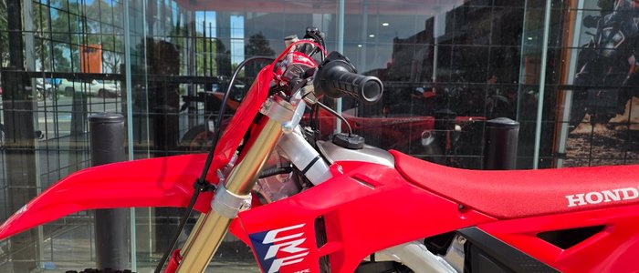 2025 Honda CRF250R RED