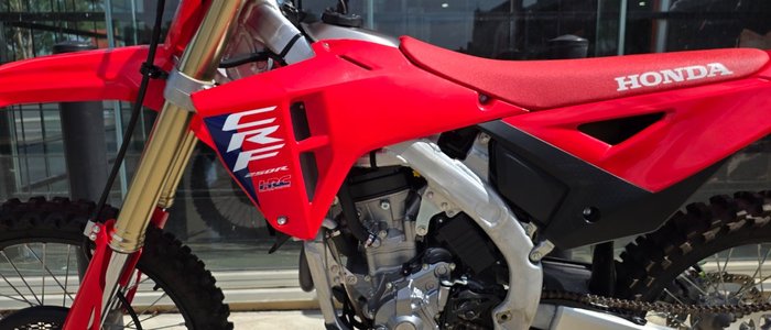 2025 Honda CRF250R RED