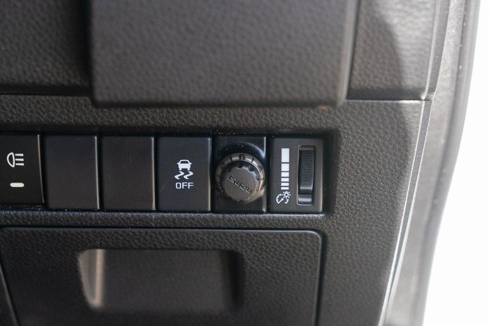 2020 Isuzu D-MAX SX MY21 4X4 Dual Range Mineral White