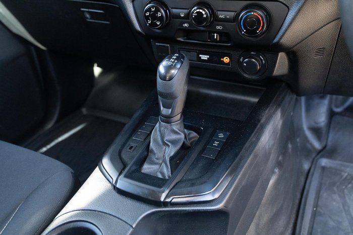 2020 Isuzu D-MAX SX MY21 4X4 Dual Range Mineral White