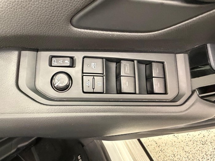 2024 Toyota Landcruiser GXL FJA300R 4X4 Dual Range Glacier White