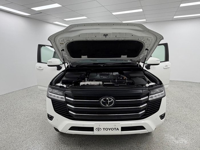 2024 Toyota Landcruiser GXL FJA300R 4X4 Dual Range Glacier White