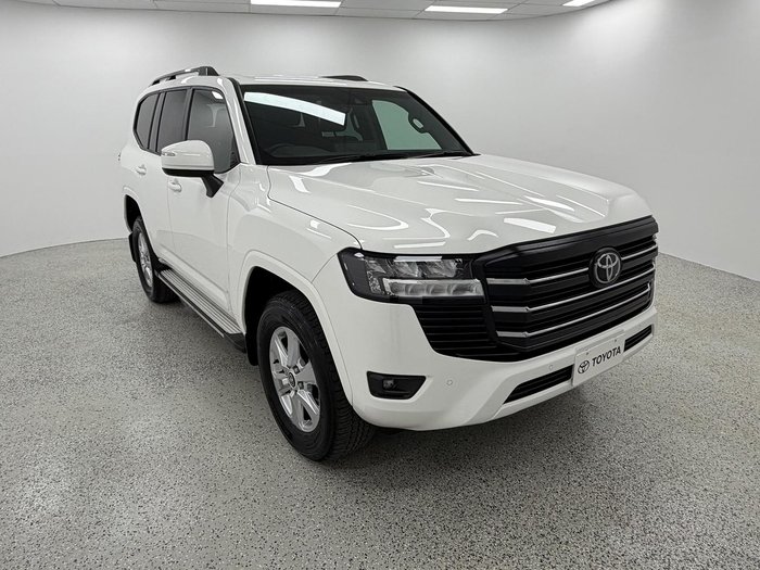 2024 Toyota Landcruiser GXL FJA300R 4X4 Dual Range Glacier White