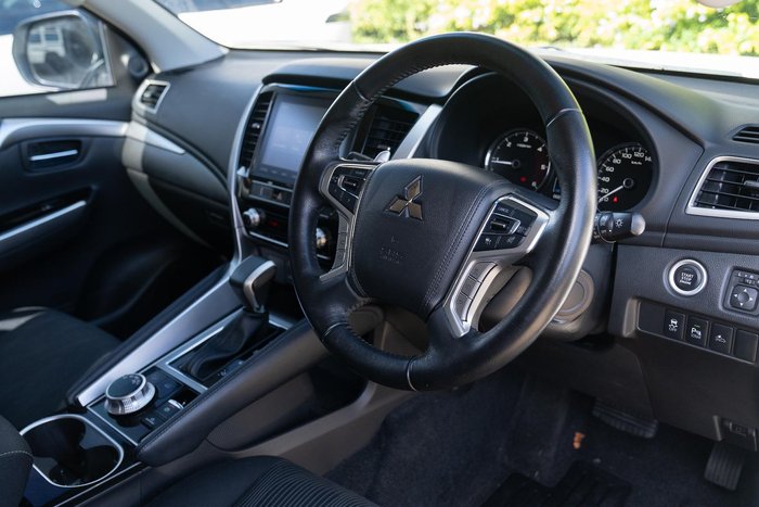 2022 Mitsubishi Pajero Sport GLX QF MY22 4X4 Dual Range White