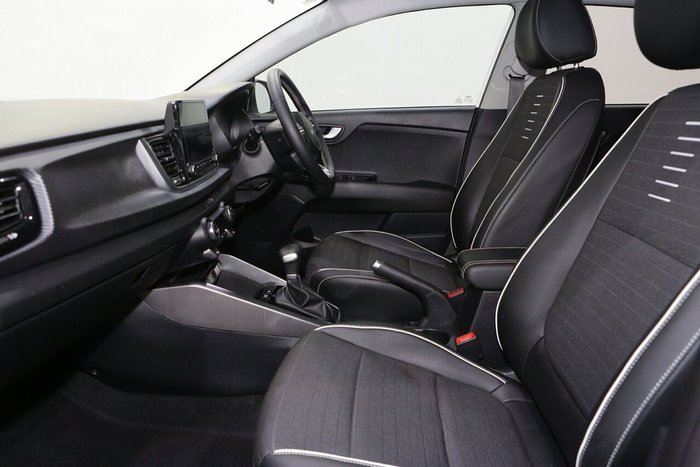 2023 Kia Rio GT-Line