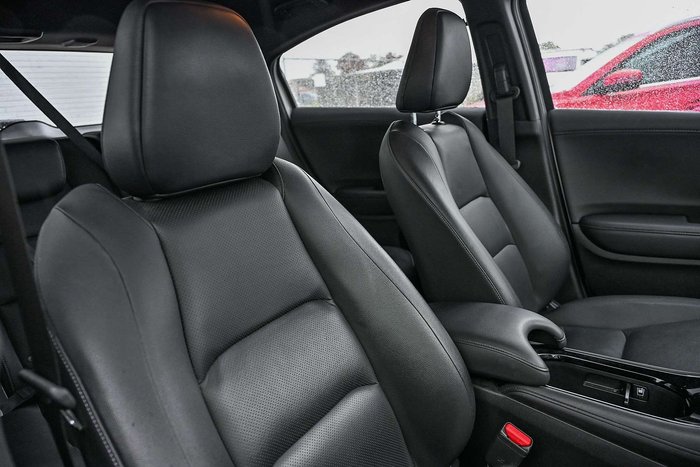 2018 Honda HR-V RS