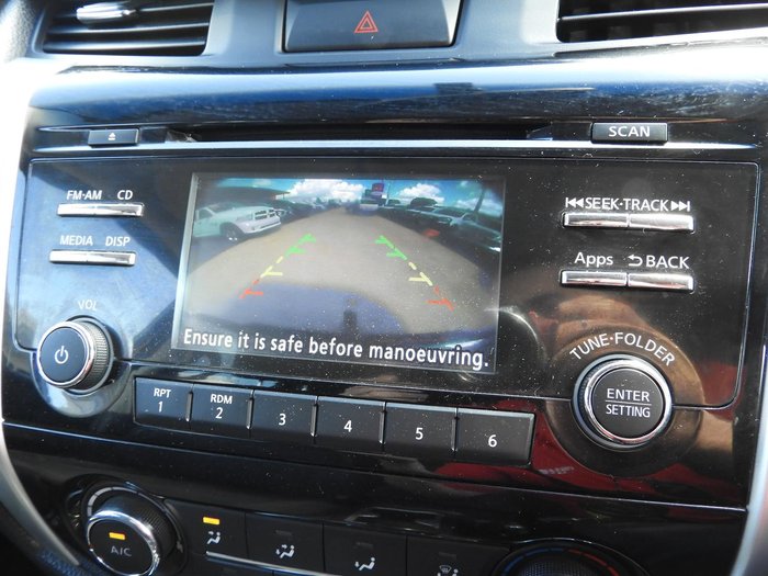 2016 Nissan Navara ST