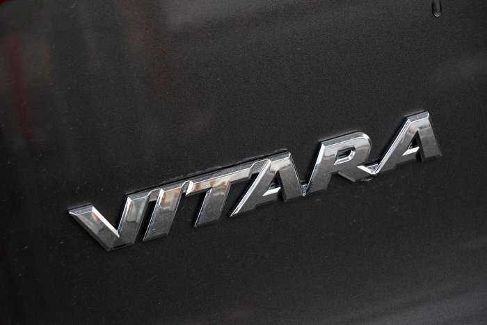 2026 Suzuki Vitara Turbo Hybrid LY Series II Titan Dark Grey