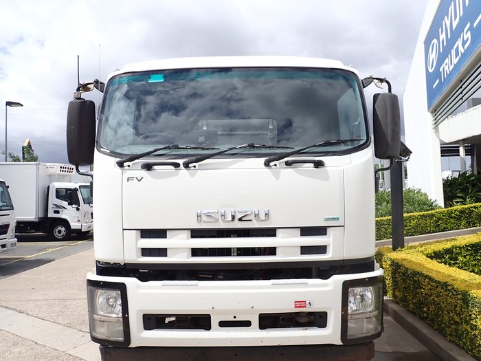 2015 ISUZU FVR 1000