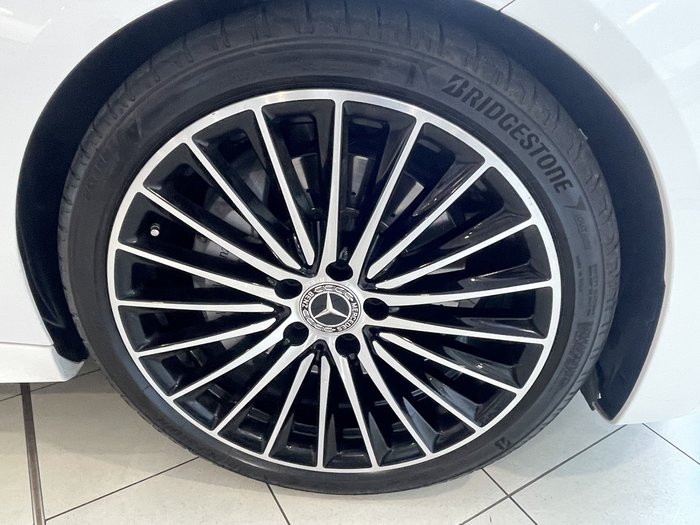 2022 Mercedes-Benz C-Class C300