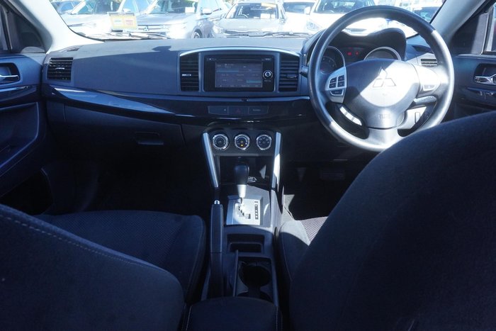 2016 Mitsubishi Lancer ES Sport