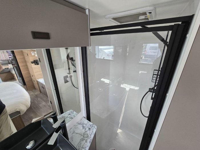 2024 JAYCO SILVERLINE 21.65-3.OB.SL-MY24