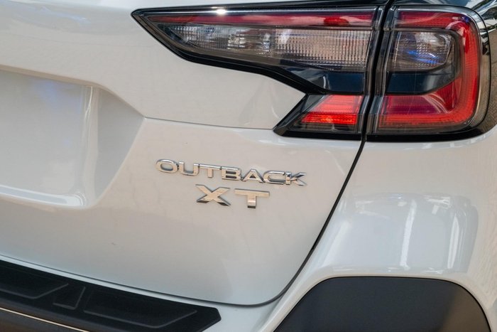 2025 Subaru Outback AWD Touring XT