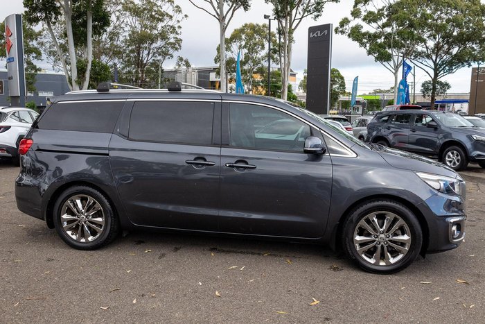 2016 Kia Carnival Platinum