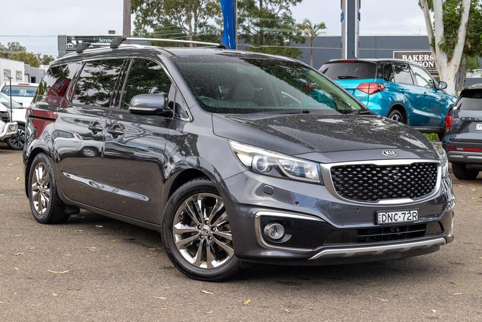 2016 Kia Carnival Platinum
