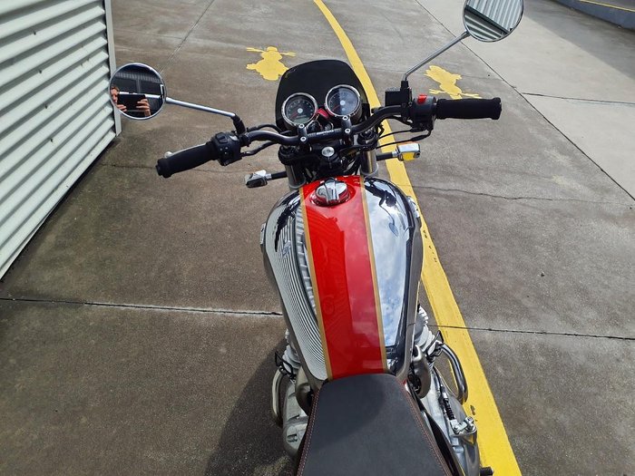 2022 Royal Enfield Interceptor 650 Chrome 650 Twin