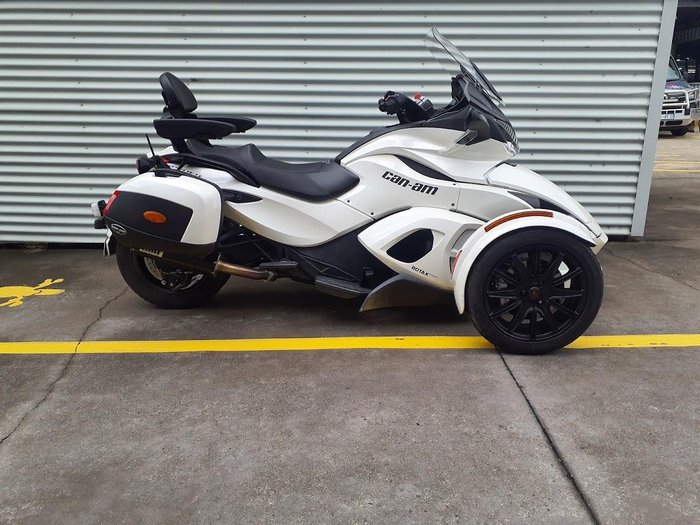 2013 Can-Am Spyder ST Limited SE5 Spyder ST White