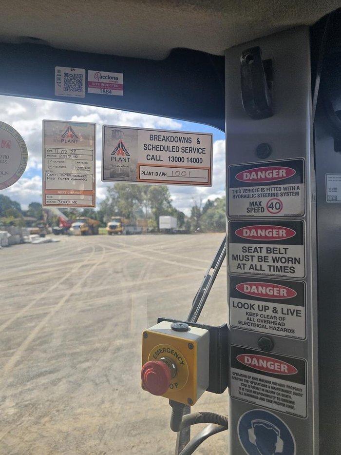 2023 CAT 150 Awd - Mastless Gps