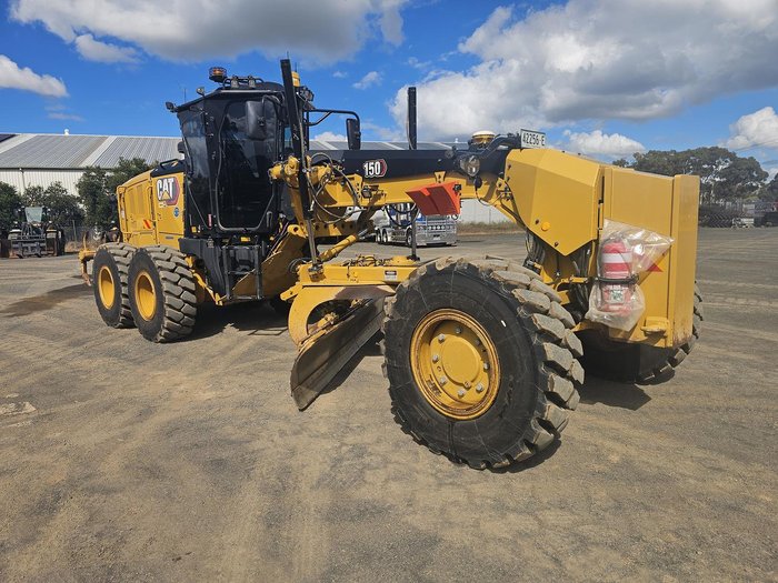 2023 CAT 150 Awd - Mastless Gps