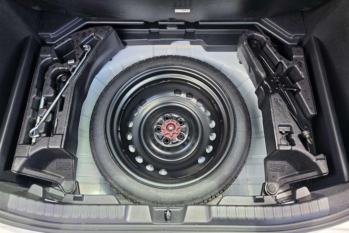 2021 Toyota Corolla Ascent Sport Hybrid ZWE211R White