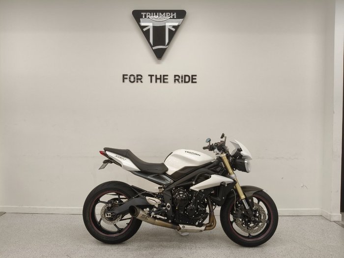 2016 Triumph STREET TRIPLE White