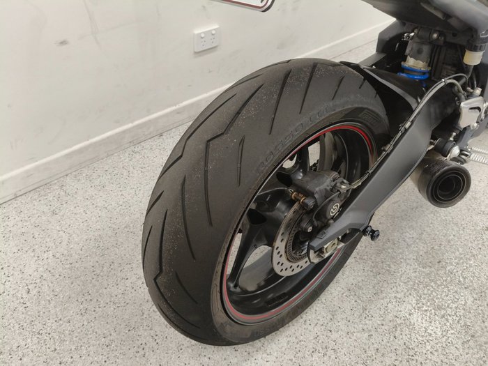 2016 Triumph STREET TRIPLE White