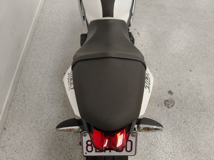 2016 Triumph STREET TRIPLE White