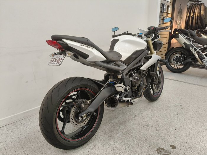 2016 Triumph STREET TRIPLE White