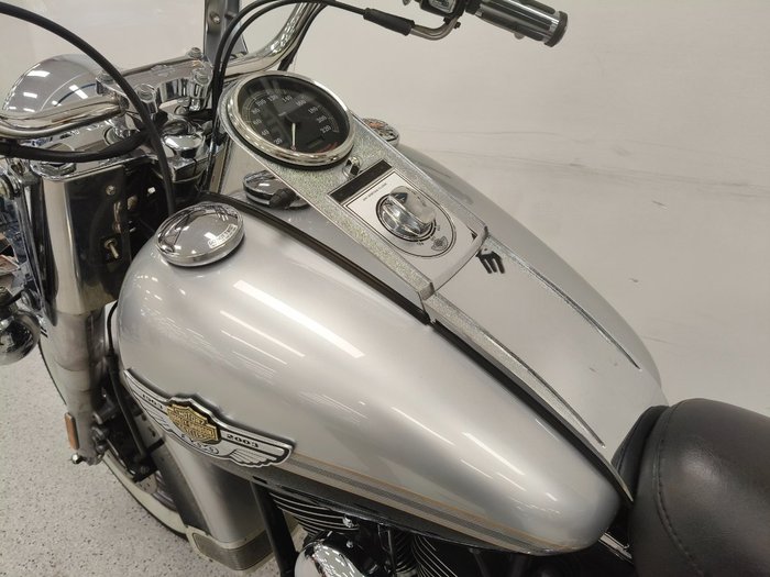 2003 Harley-davidson FLSTC HERITAGE SOFTAIL CLASSIC Black