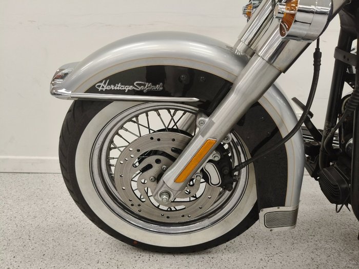 2003 Harley-davidson FLSTC HERITAGE SOFTAIL CLASSIC Black