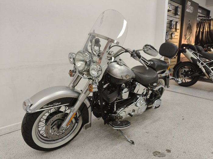 2003 Harley-davidson FLSTC HERITAGE SOFTAIL CLASSIC Black