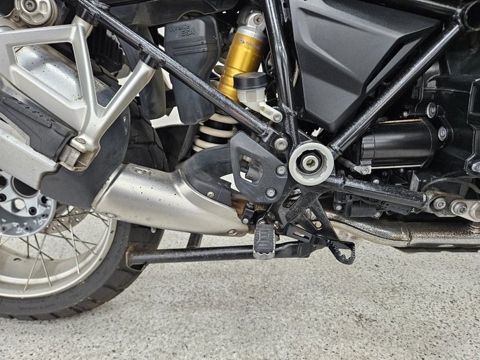 2017 BMW Motorrad R1200 GS White