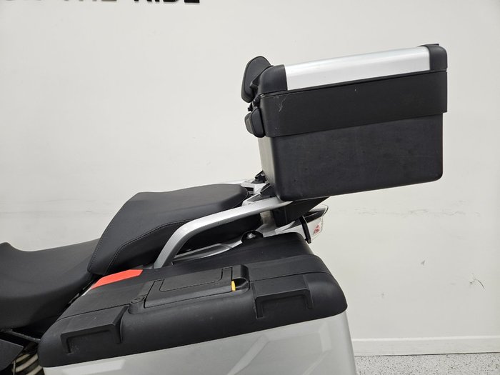 2017 BMW Motorrad R1200 GS White