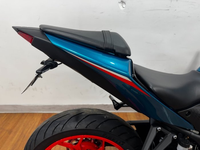 2021 Yamaha YZF-R3 BLUE
