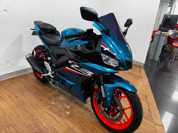 2021 Yamaha YZF-R3 BLUE