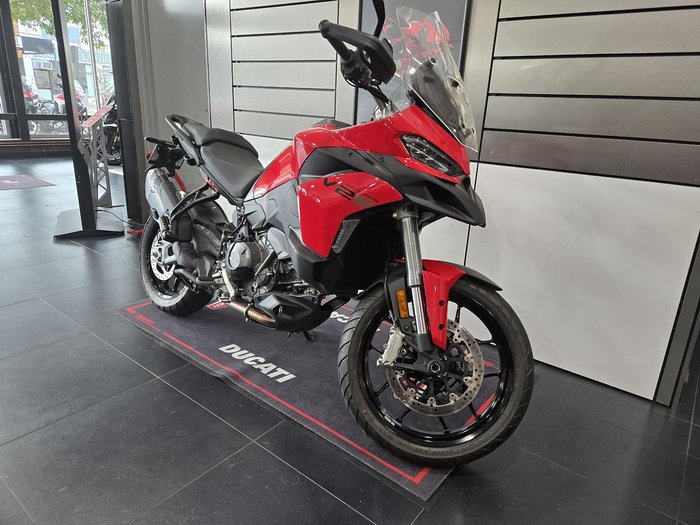2025 Ducati Multistrada V2 S