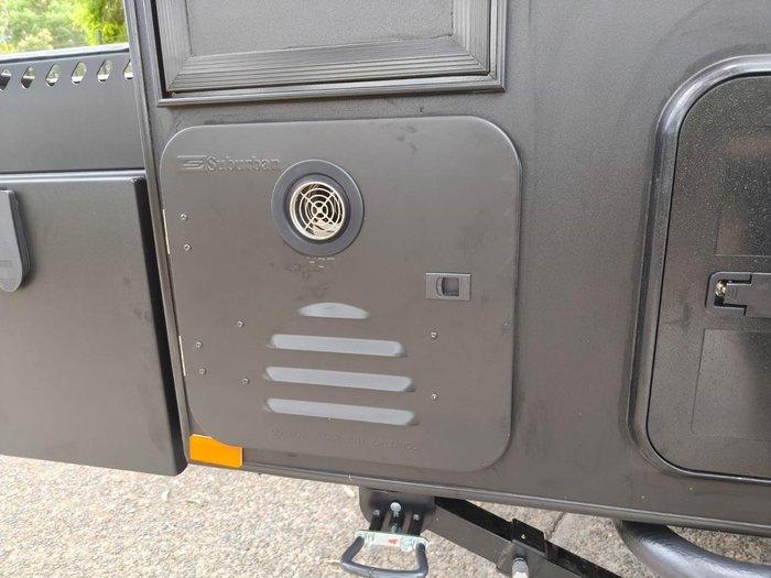 2026 JB Caravans Gator X 18'6 Front Door Cafe