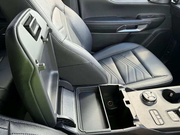 2025 Ford Everest Trend