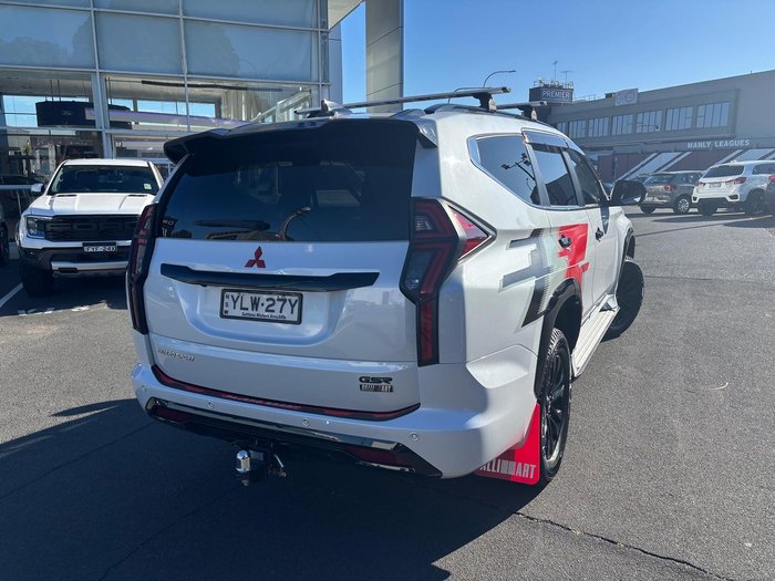 2022 Mitsubishi Pajero Sport GSR