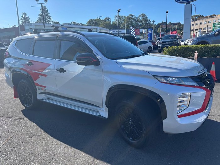 2022 Mitsubishi Pajero Sport GSR